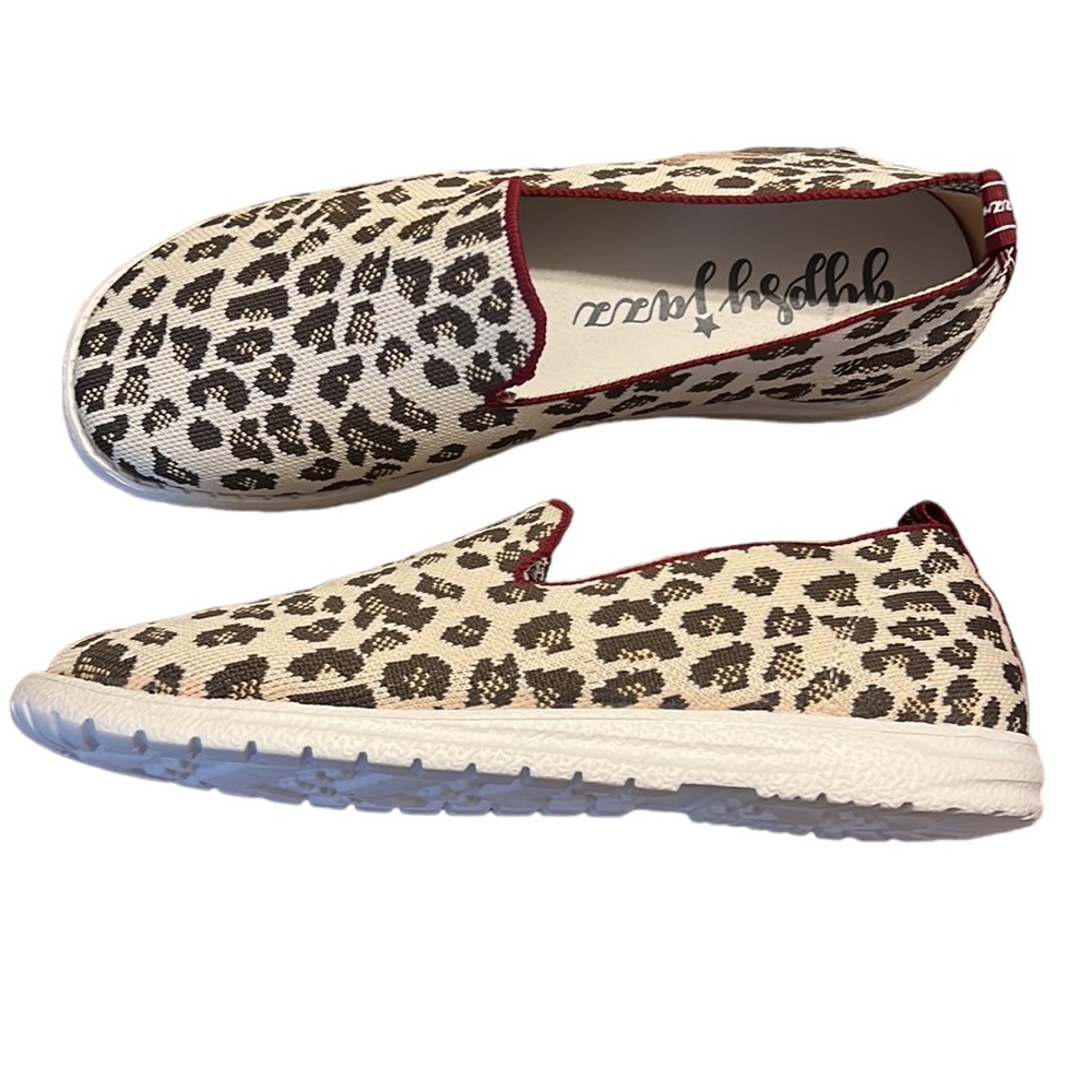 🌟NWOT🌟 Gypsy Jazz Swift Leopard Slip-Ons Shoes